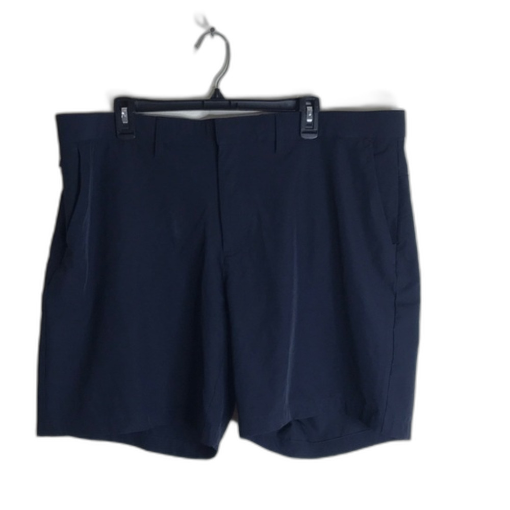 Fabletics mens casual performance wear athletic shorts size XXL